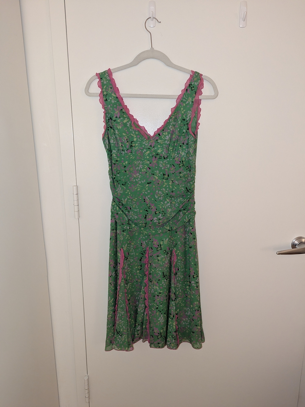 BCBGMaxAzria Green Floral V-Neck Dress with Pink Trim